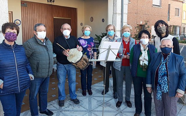 Aquí la Tierra - ¡Así se elabora una buena zambomba!