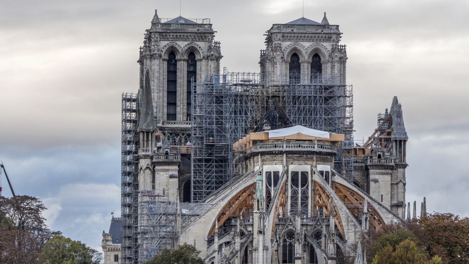 Comienza la restauración de Notre Dame sin un presupuesto cerrado 