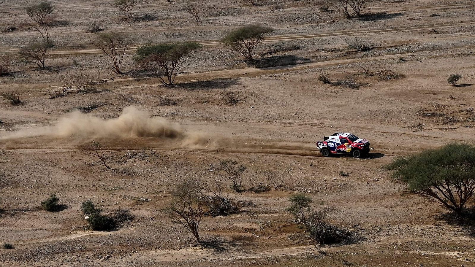 Dakar 2021 Prólogo | Al-Attiyah le saca 36 segundos a Sainz