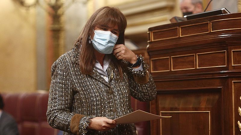 Críticas a Illa por dejar Sanidad en mitad de la pandemia