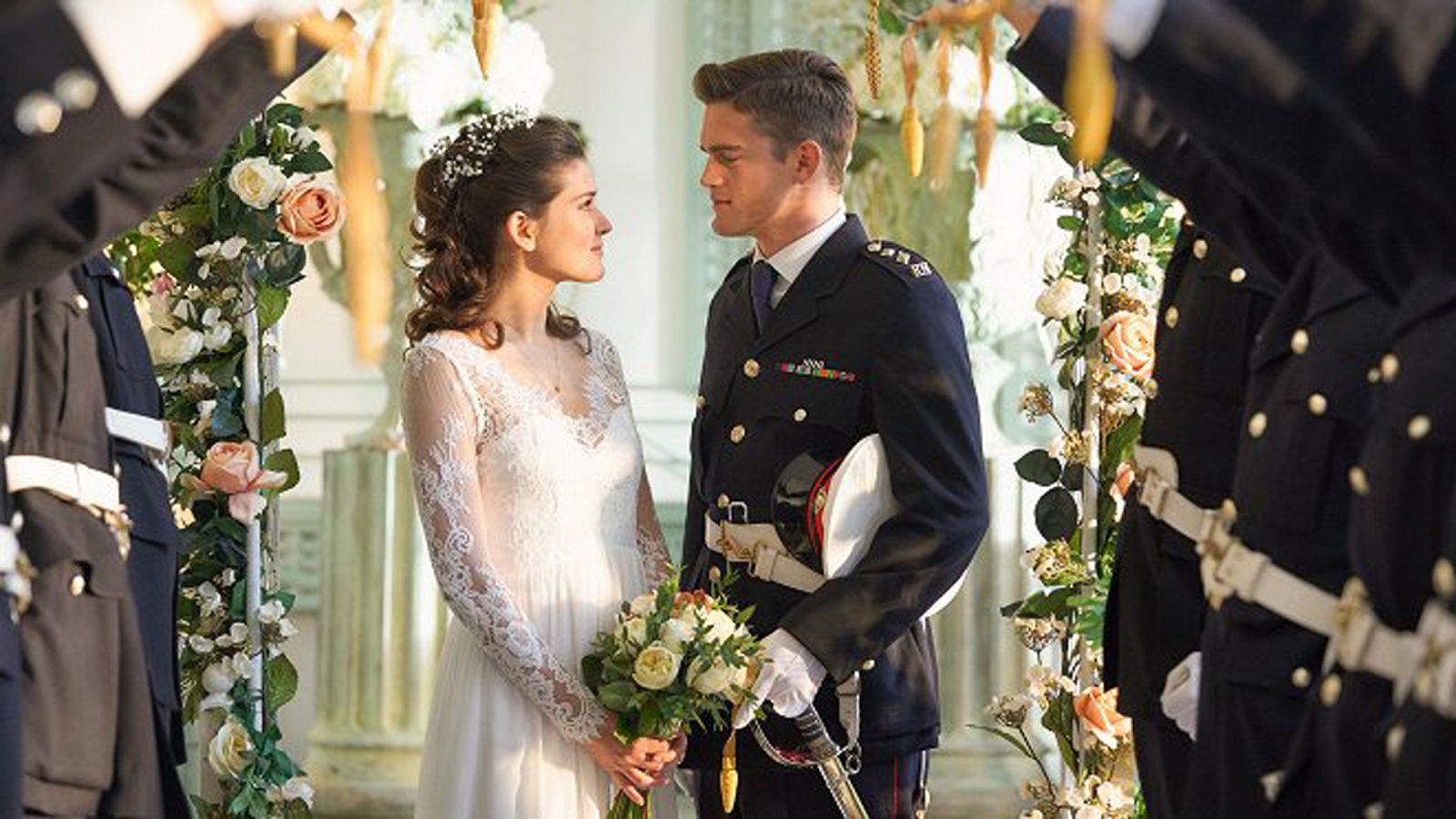 Sesión de tarde - Vida de mentira, amor de verdad - Ver ahora