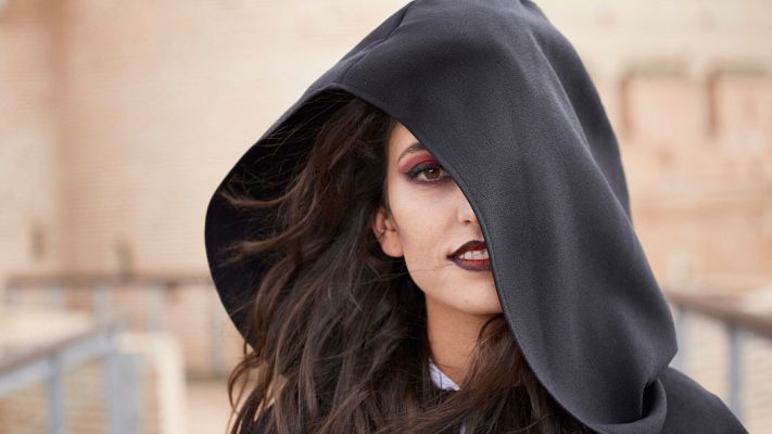 MasterChef Junior - Ana, ganadora de MasterChef 8, regresa como chef de Drácula