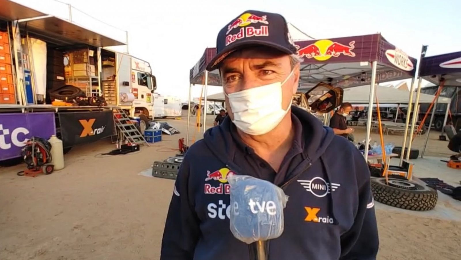 Dakar 2021 Etapa 2 | Carlos Sainz: "Los problemas del coche ya están solucionados para mañana"