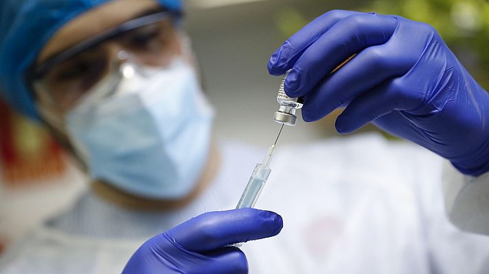 Las cosas claras - Pilar Aparicio, directora general de Salud Pública: "En los próximos días vamos a ver mejores datos de vacunación"