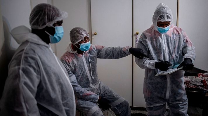 Telediario 1 - Las vacunas contra la COVID- 19 tardarán meses en llegar a África