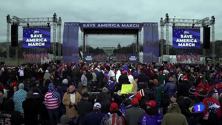 Miles de partidarios de Trump protestan en Washington por lo que siguen considerando un fraude electoral
