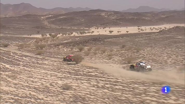 Dakar 2021 | Carlos Sainz: "Tenemos que bajar la velocidad en algunos sitios para entender el camino"