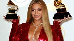 Las artistas lideran las nominaciones de los premios Grammy, que se posponen a marzo por la pandemia