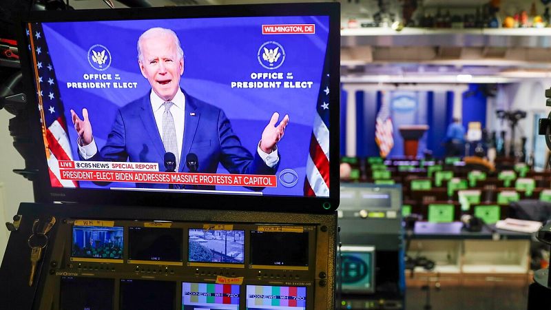 Biden llama a Trump a comparecer en televisión y exigir el fin del asedio al Capitolio