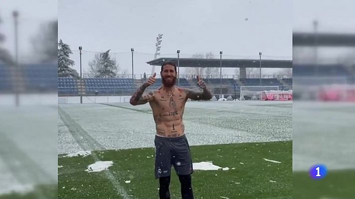 Telediario 1 - Zidane no dirigió el entrenamiento del Madrid a la espera de los resultados de una PCR