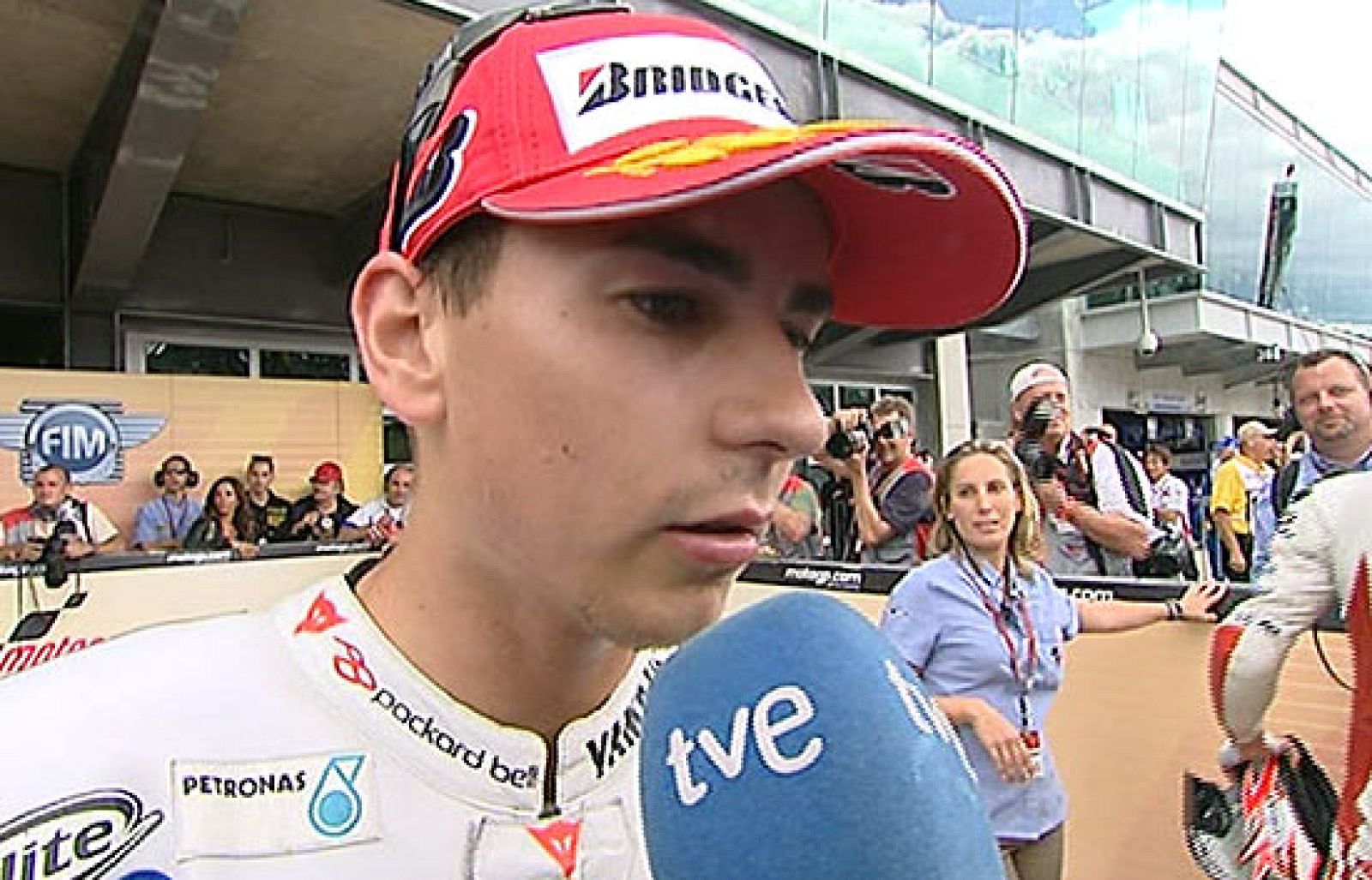 "Hoy les ha tocado a Jorge y a Valentino, desgraciadamente", ha afirmado Lorenzo después de la carrera.