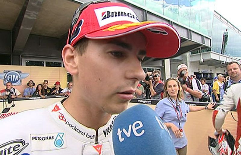 "Hoy les ha tocado a Jorge y a Valentino, desgraciadamente", ha afirmado Lorenzo después de la carrera.