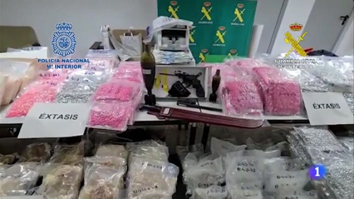 L'Informatiu - 11 detinguts de la principal organització criminal internacional de drogues sintètiques