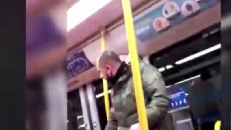 La Policía investiga una agresión racista en el metro de Madrid
