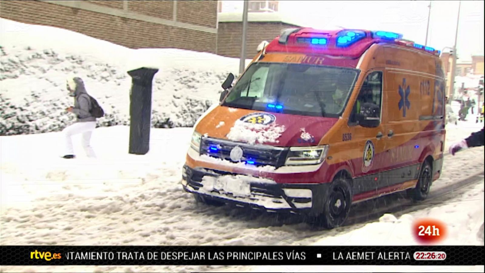 Sanitarios con turnos de más de 24 horas en Madrid por el temporal de nieve - RTVE.es