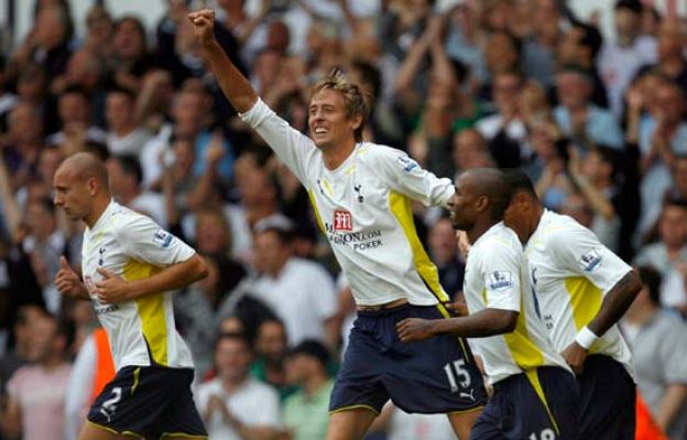  - El Tottenhham sigue colíder