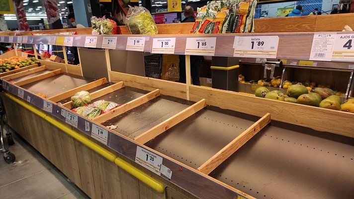 Los supermercados han empezado a acusar falta de productos frescos debido al temporal