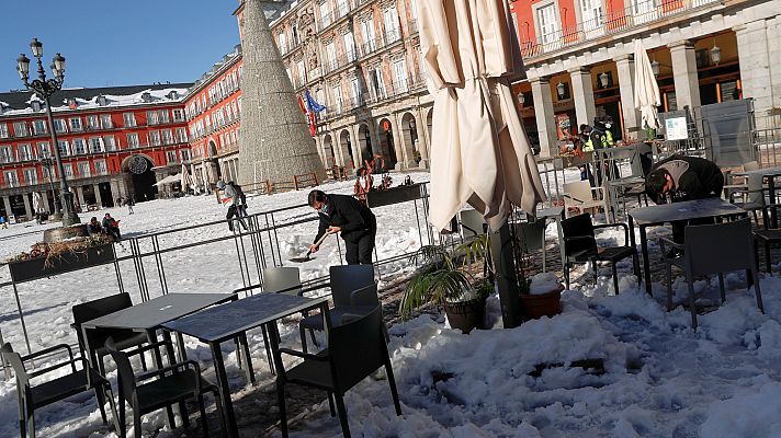 Telediario 1 - ¿Se puede faltar al trabajo a causa del temporal o hay riesgo de despido?