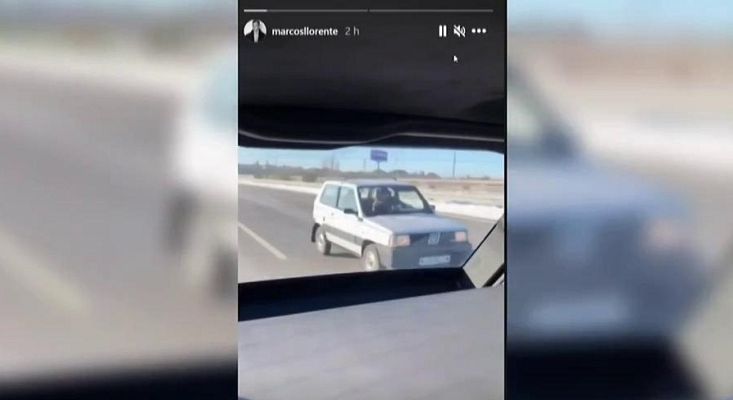 Telediario 1 - Al entrenamiento del Atlético en un Fiat Panda