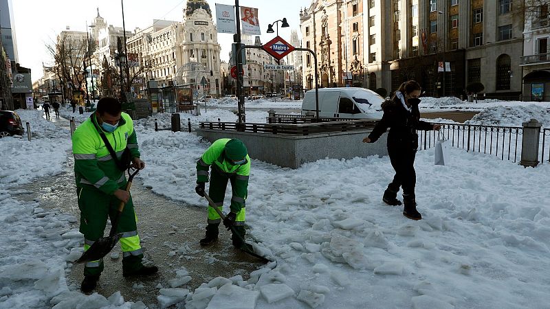 El Gobierno no descarta declarar Madrid zona castastrófica cuando evalúe los daños 