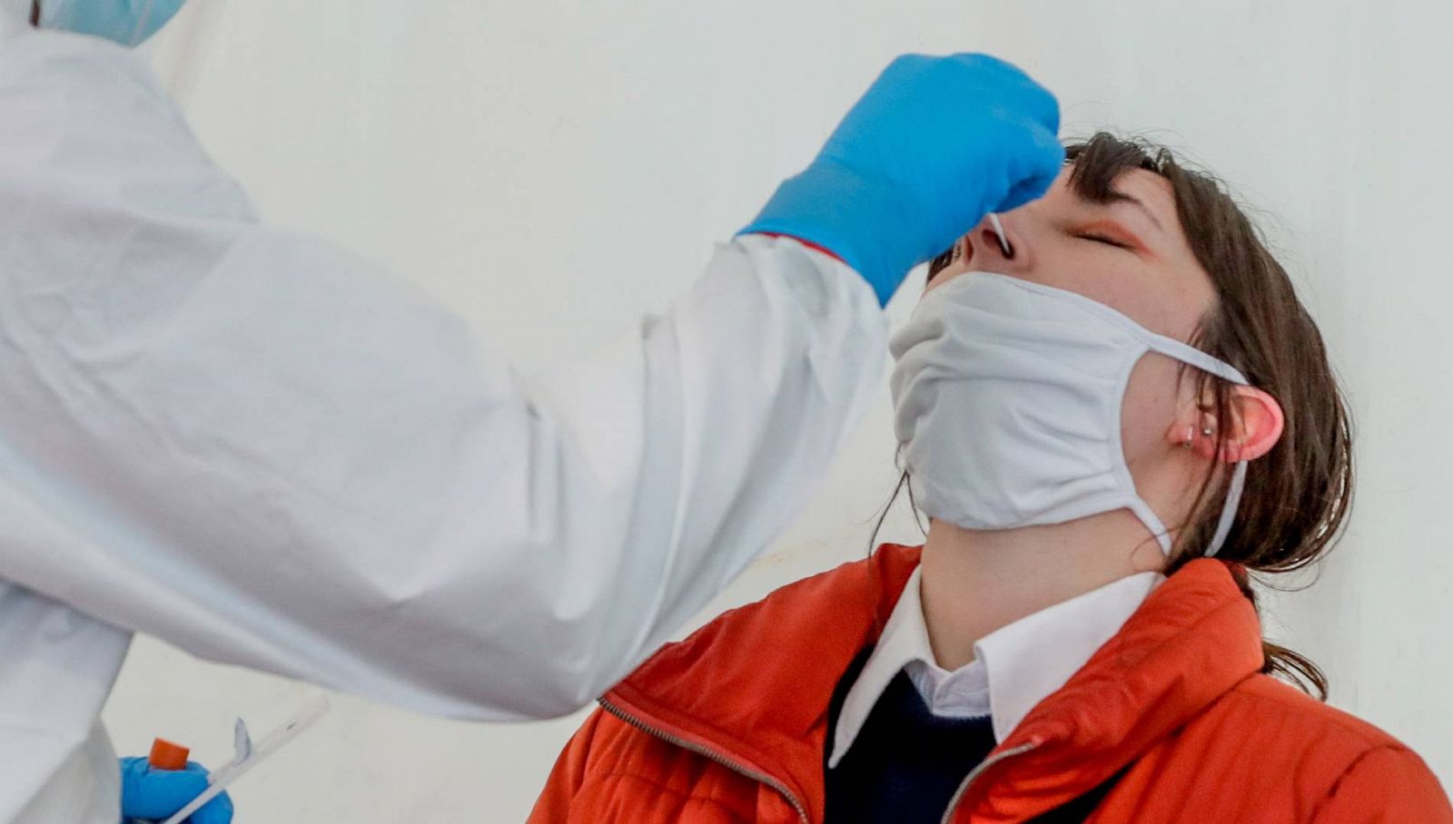 Coronavirus | Cribado masivo en la localidad sevillana de Pruna tras el repunte de contagios