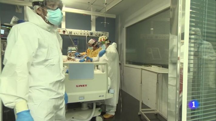 L'Informatiu - 2 de cada 3 auxiliars pateixen risc alt per trastorns mentals