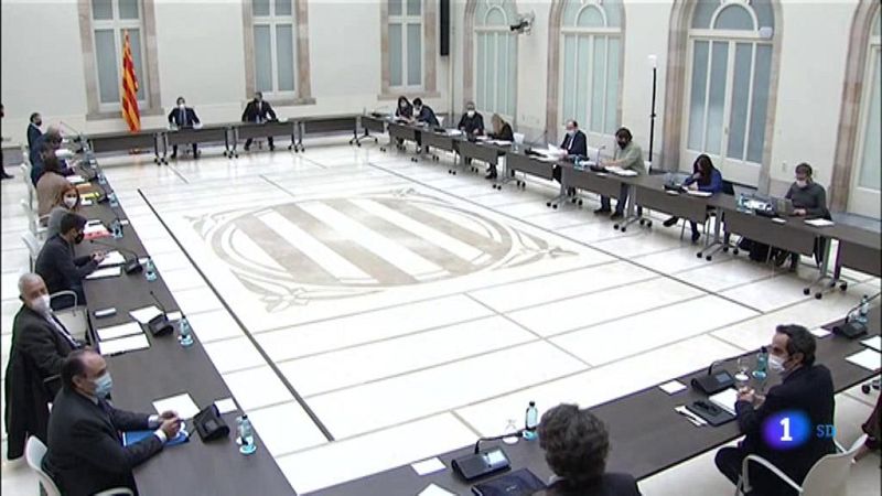 PSC i PP aposten per celebrar les eleccions del 14F i trenquen el possible consens de la taula de partits per ajornar els comicis.  