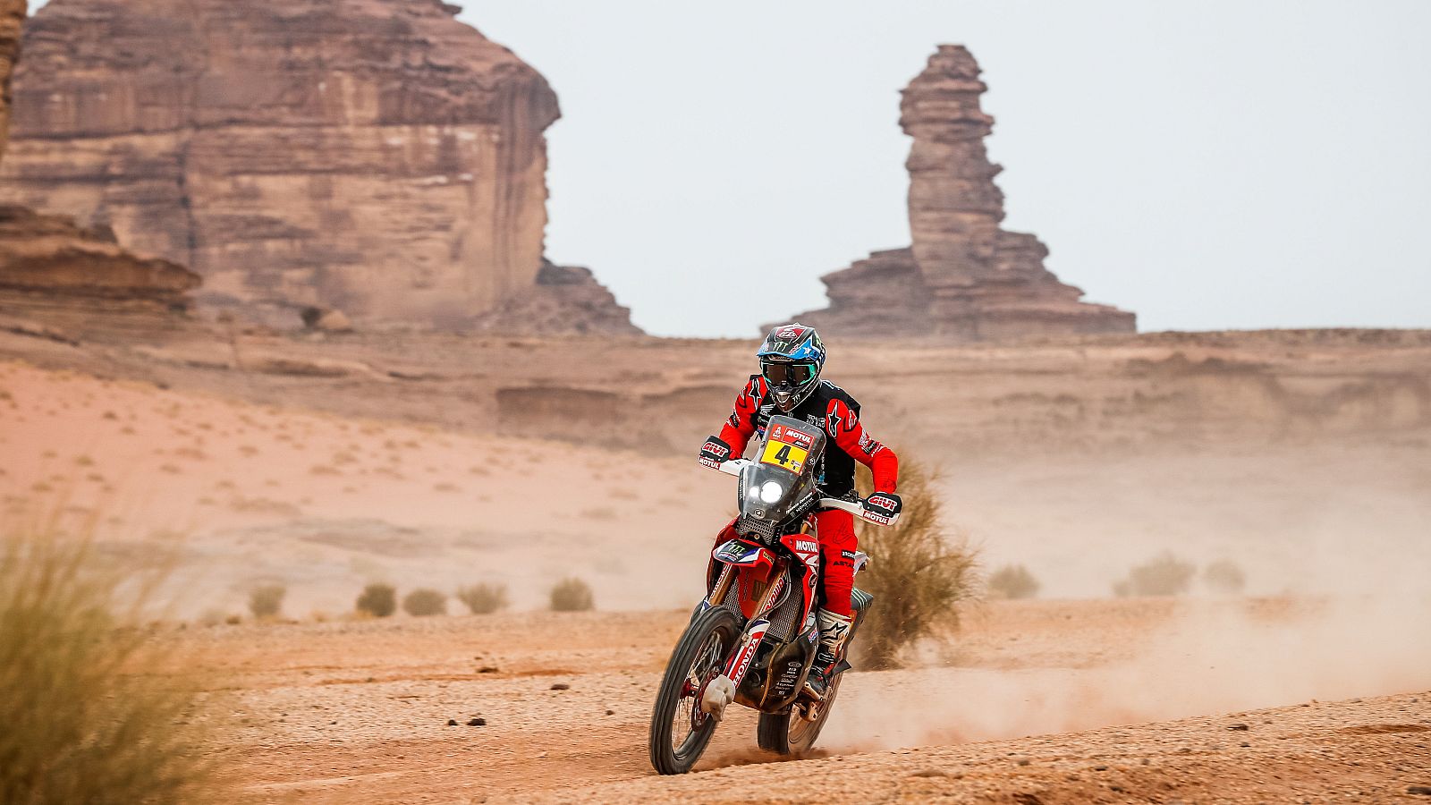 Cornejo abandona el Dakar por una caída y Barreda vuelve a la pelea