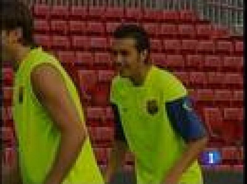 El Barça debuta este lunes en Liga ante el Sporting de Gijón. Pep Guardiola no podrá contar con Márquez, Iniesta y Messi. El conjunto de Manolo Preciado confía en dar la sorpresa en el Camp Nou. 