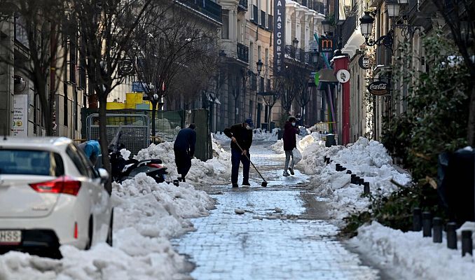 Telediario 1 - Almeida solicita la declaración de zona catastrófica y Ayuso la pedirá para toda la Comunidad