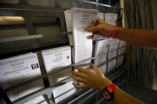 El Govern propone a los partidos posponer las elecciones en Cataluña al 30 de mayo