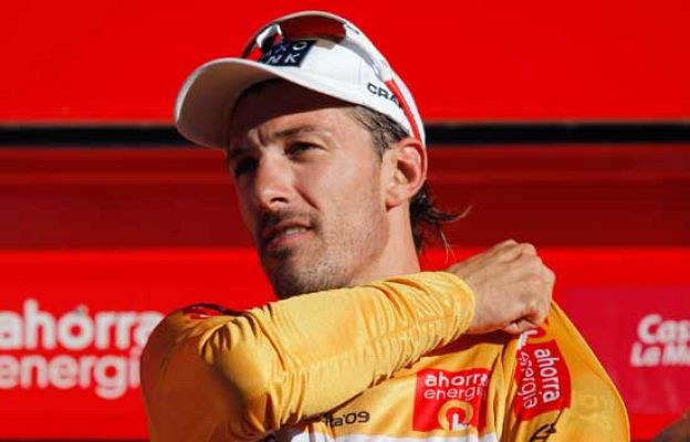 Vuelta ciclista a España - Cancellara sigue líder