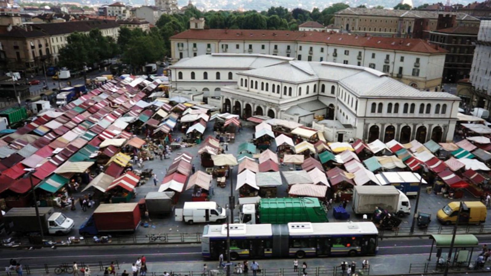 Otros Documentales Mercados En El Vientre De La Ciudad Turin Porta Palazzo Rtve Es