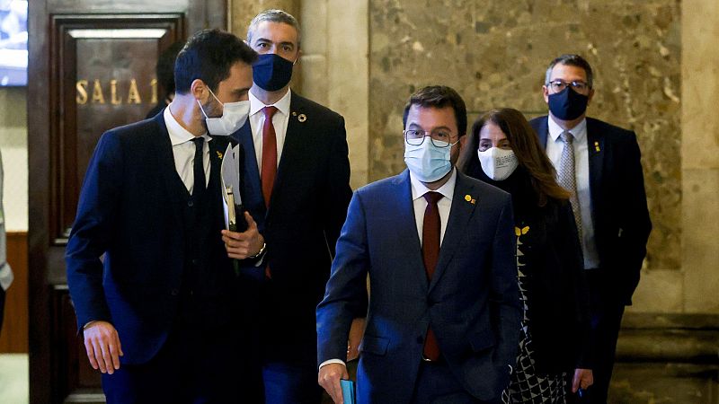 La pandemia marca las elecciones catalanas, aplazadas al 30 de mayo