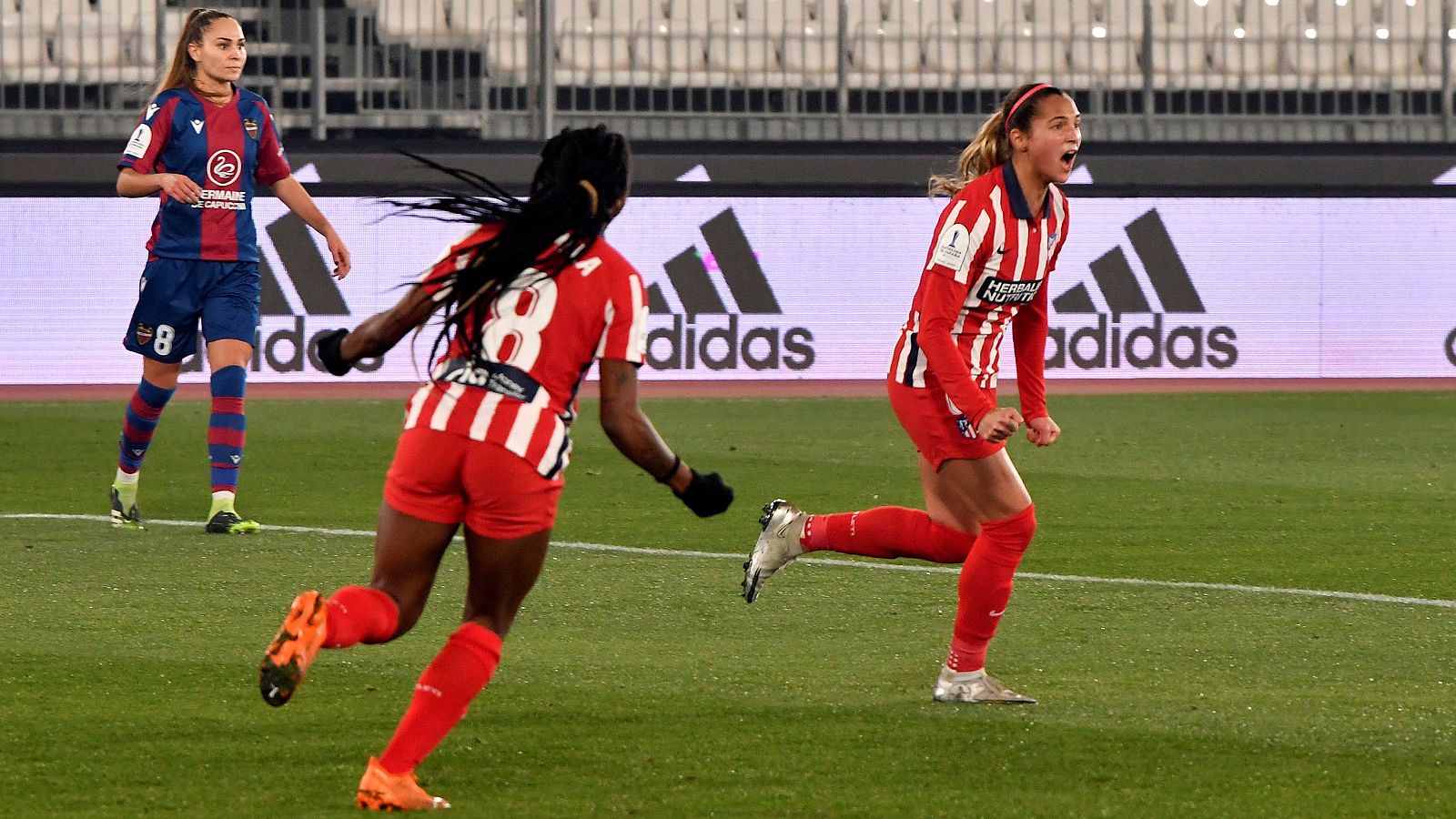 Supercopa | El Atlético de Madrid se lleva la Supercopa ante el Levante - Fútbol | Ver