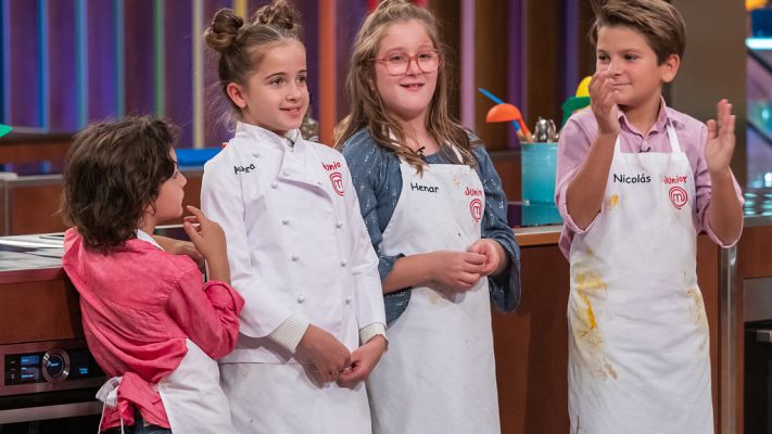 MasterChef Junior - Aurora consigue la primera chaquetilla de la noche