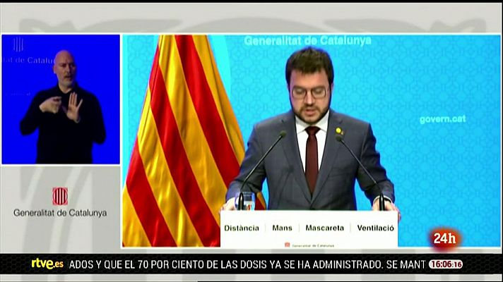 Cataluña retrasa sus elecciones al 30M