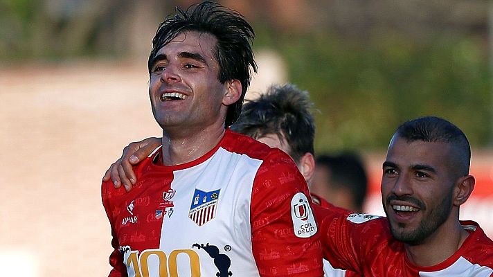 Juan Esnáider disfruta el éxito del Navalcarnero en Copa: "Nunca me habían llamado tanto"