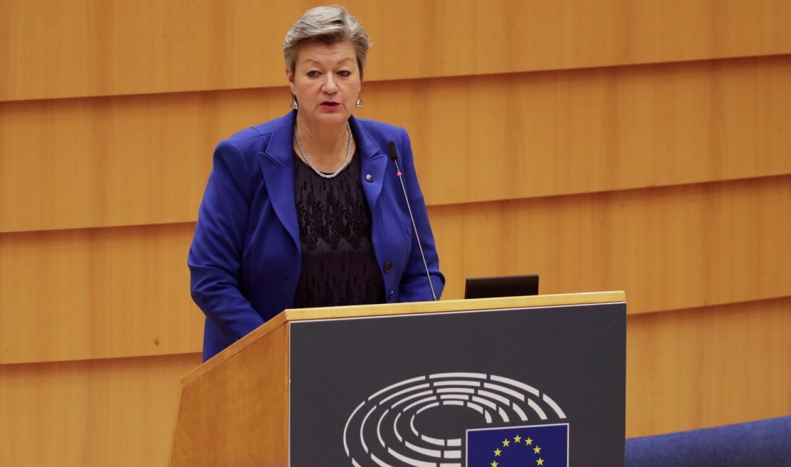 El Parlamento Europeo pide tranasparencia en los contratos de las vacunas contra la COVID- 19