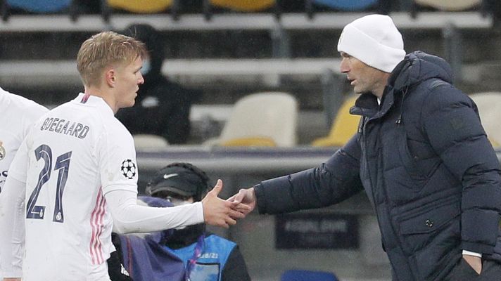 Telediario 1 - Odegaard pide salir cedido nuevamente del Real Madrid