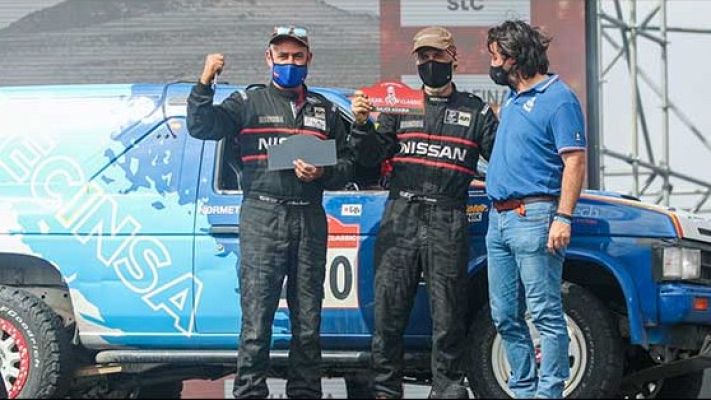 Los hermanos Benavente regresan tras  disputar su primer Dakar con un coche hecho en Cantabria