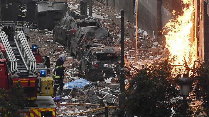 Una explosión en un edificio de Madrid deja tres muertos y una decena de heridos