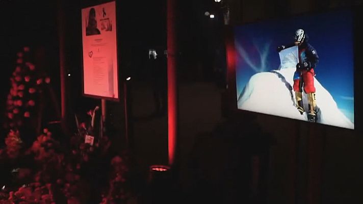 Telediario 1 - Multitudinario homenaje en memoria de Sergi Mingote en Parets del Vallès