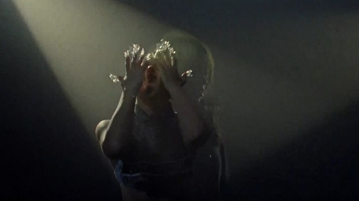 Telediario 1 - Rosalía mano a mano con Billie Eilish