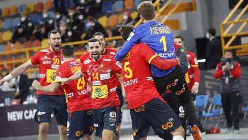 Mundial de balonmano 2021 | España supera a Alemania en el primer encuentro de la 'main round'