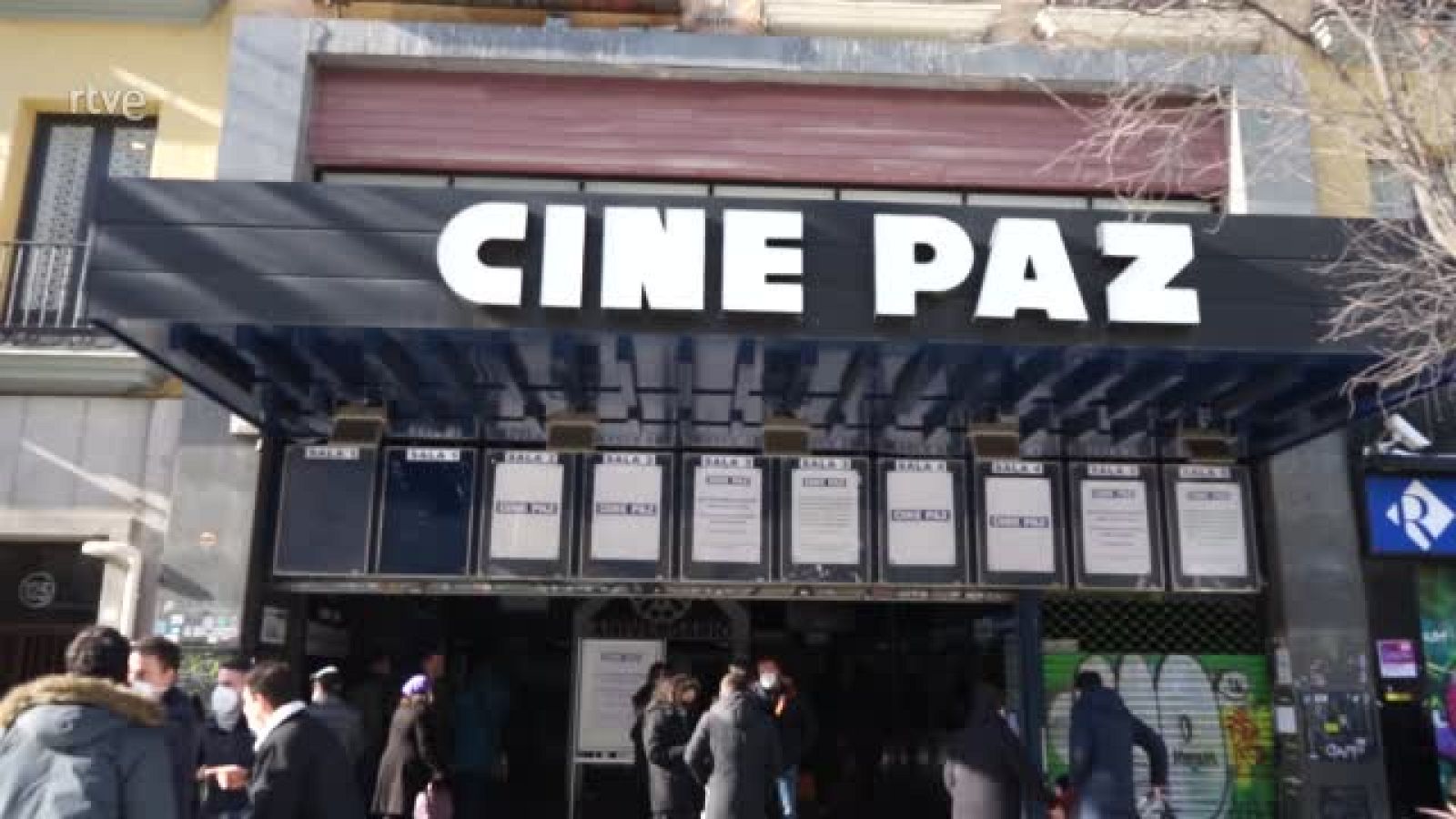 El reparto de la nueva serie Dos Vidas reacciona ante el estreno en las salas de cine - Dos vidas | Ver