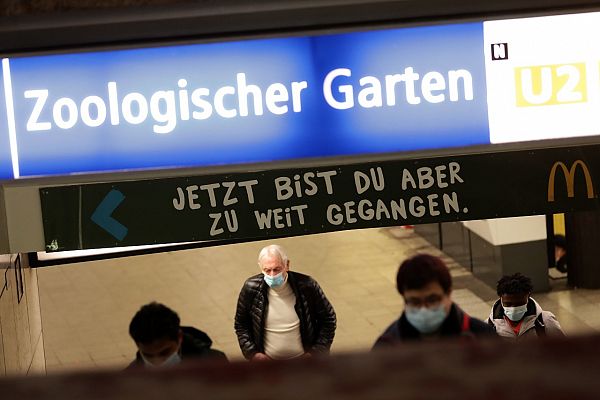 Alemania prohibe en el transporte público las mascarillas que no sean sanitarias