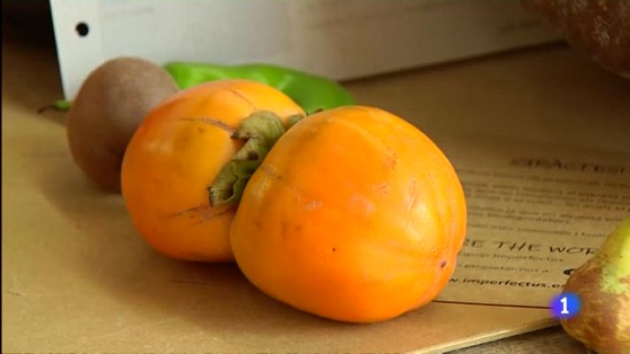 Telediario 1 - Una empresa de Lleida vende frutas y verduras feas pero igual de buenas