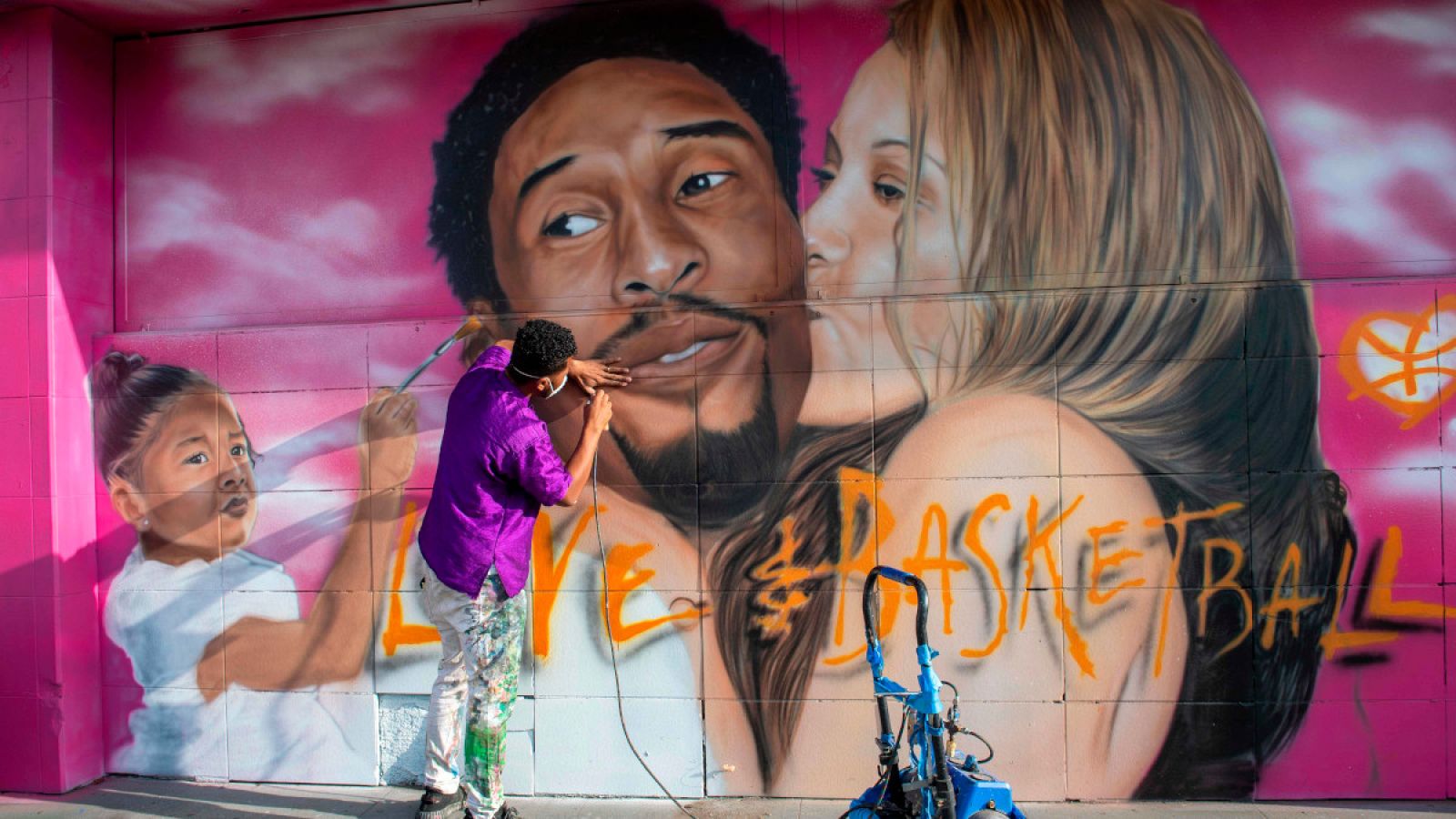 Un año después de la muerte de Kobe Bryant: un gran legado y disputas por el dinero