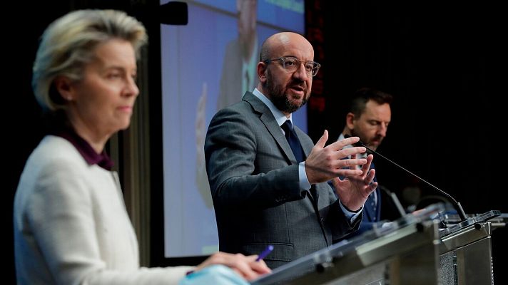 Telediario 1 - La UE no acepta las justificaciones de AstraZeneca y exige saber cuántas vacunas ha entregado